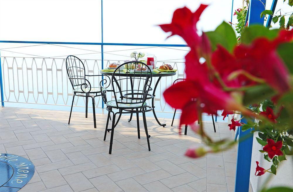 อิล กันโต เดลเล ซิเรเน Bed & Breakfast ฟูโรเร ภายนอก รูปภาพ