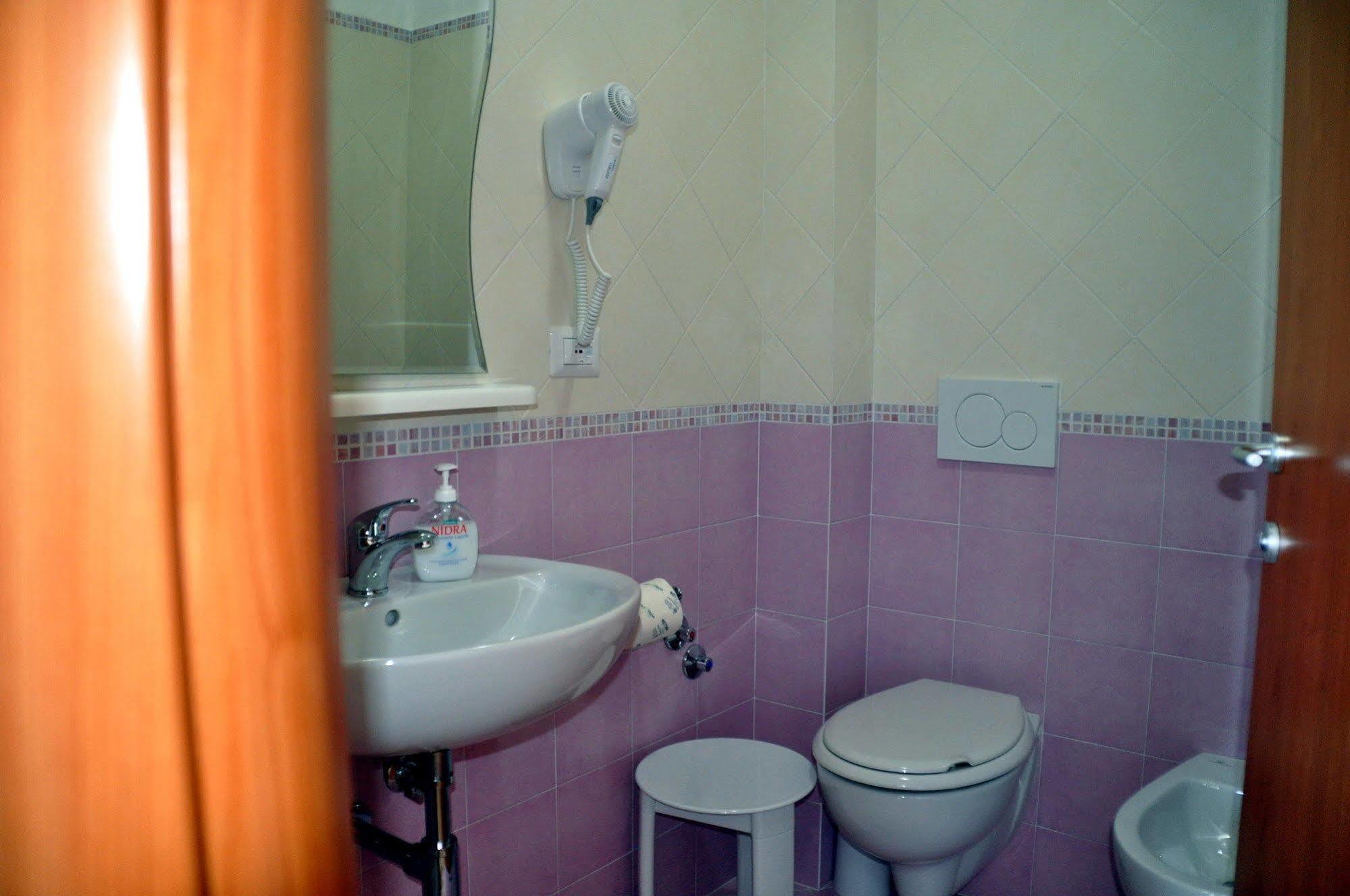 อิล กันโต เดลเล ซิเรเน Bed & Breakfast ฟูโรเร ภายนอก รูปภาพ
